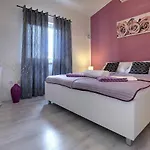 Iva ميدولين
