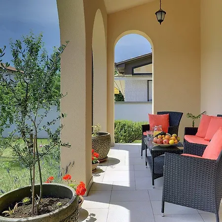 Villa Iva *