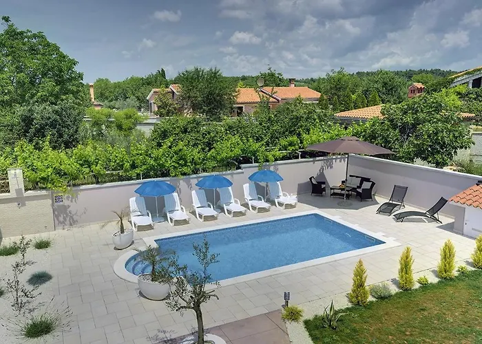 Villa Iva *