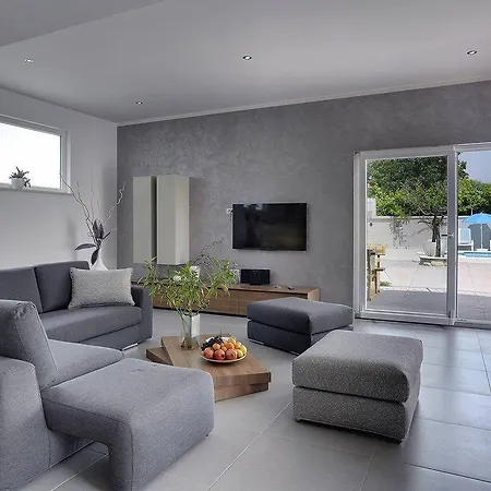 Holiday home Iva