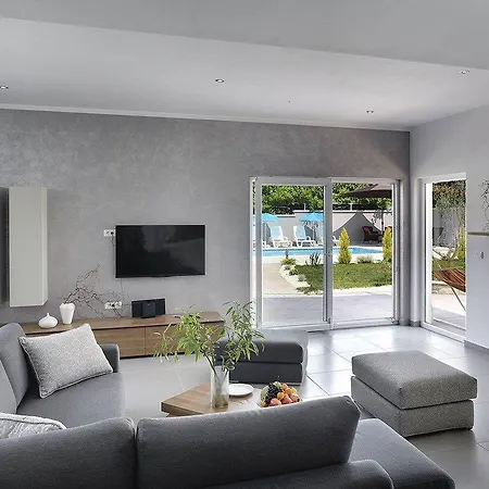 Iva Holiday home